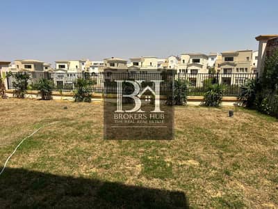 For Sale villa for sale Fully super lux finished Very near to the clubhouse Prime location  Celesta Emaar Uptown Cairo Mokattam