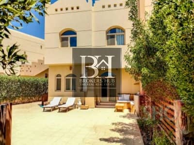 شقه للبيع متشطبه بالكامل بفيو اللاجون  Apartment for sale, fully finished, with a lagoon view.