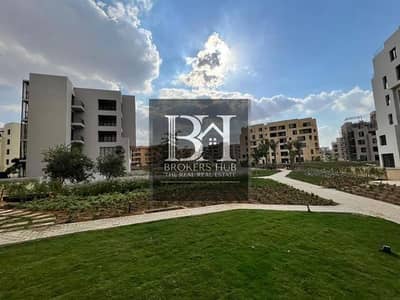 شقه للبيع باقل سعر بالقرب من مدينه الانتاج الاعلامى  "Apartment for sale at the lowest price near Media Production City. "