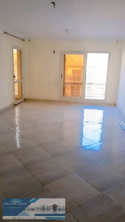 apartment for rent 130m in Dar masr kronfil