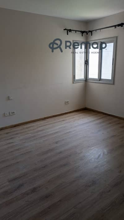 Apartment For Rent 209 SQM in CFC Compound - New Cairo