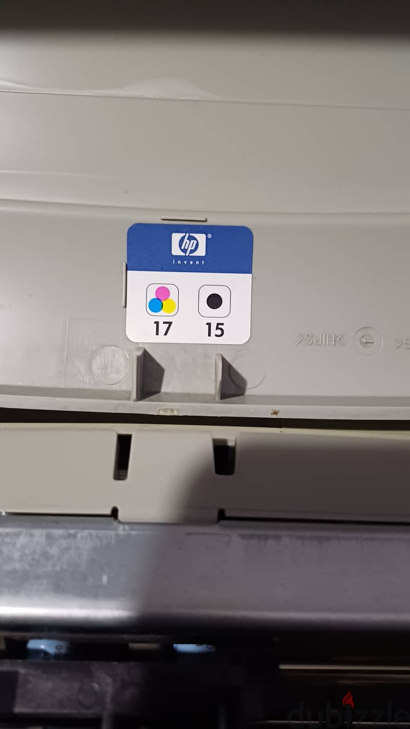 طابعة hp deskjet 845c للبيع يسعر مخفض لعدم الأستعمال 2