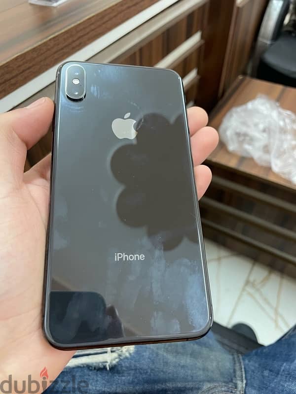 iphone xs max 1