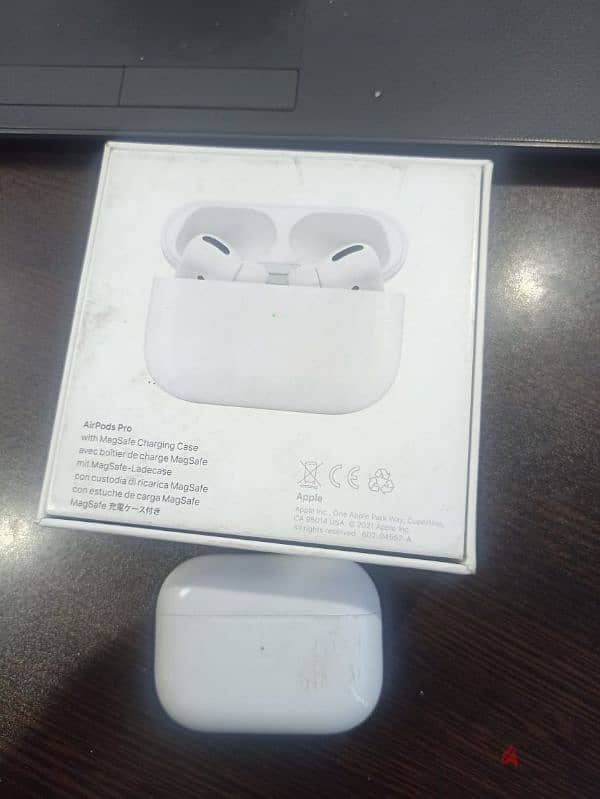 airpods pro apple 4