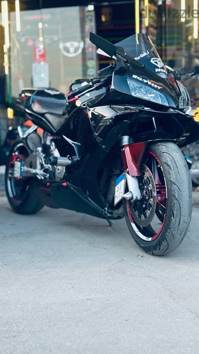 Honda 600 RR