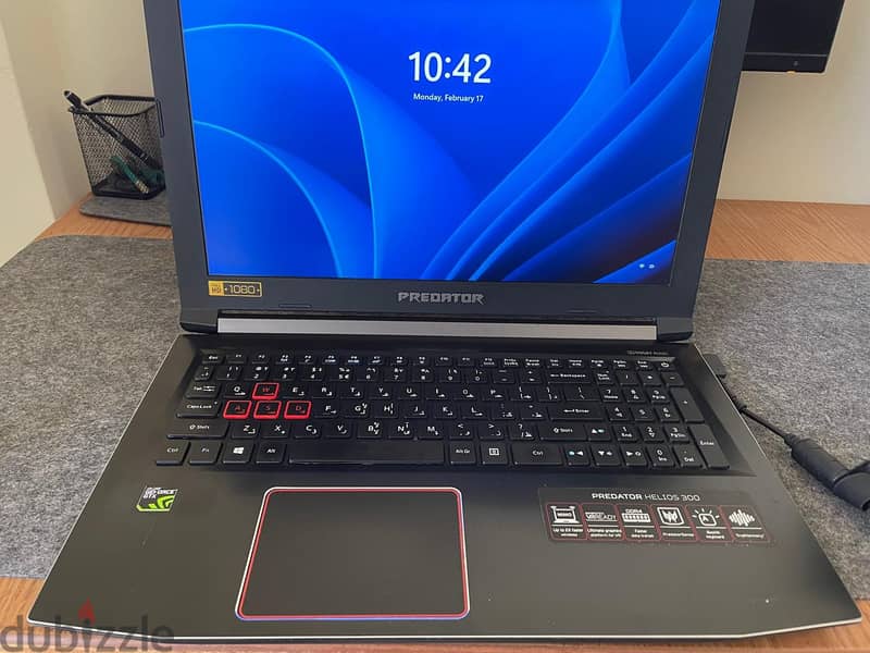 Acer Helios 300 Predator G3-571 0