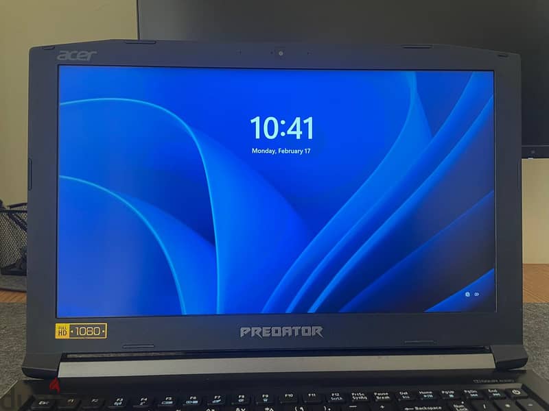 Acer Helios 300 Predator G3-571 1