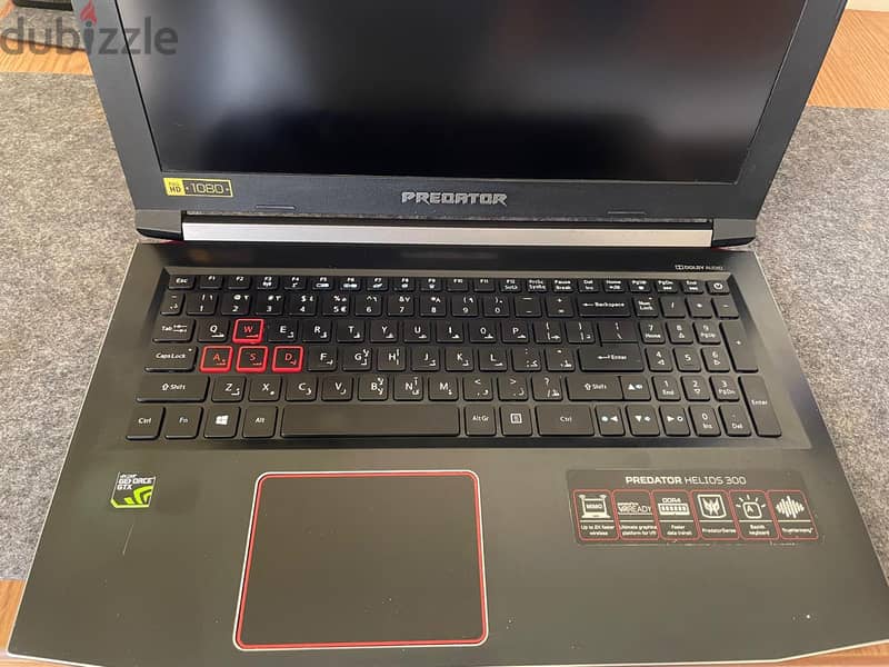 Acer Helios 300 Predator G3-571 2