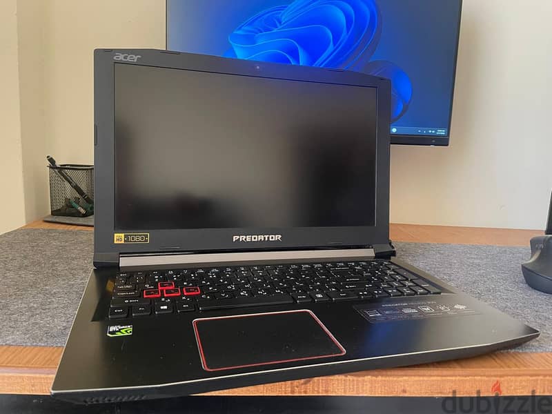 Acer Helios 300 Predator G3-571 6