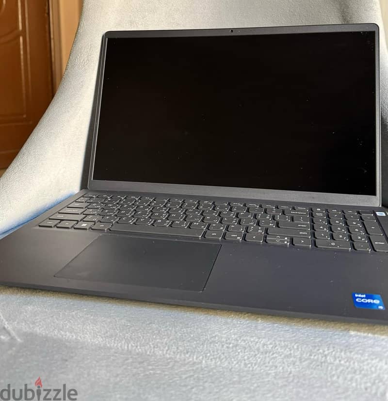 Dell Vostro 3520 - Core i5 | Excellent Condition 2