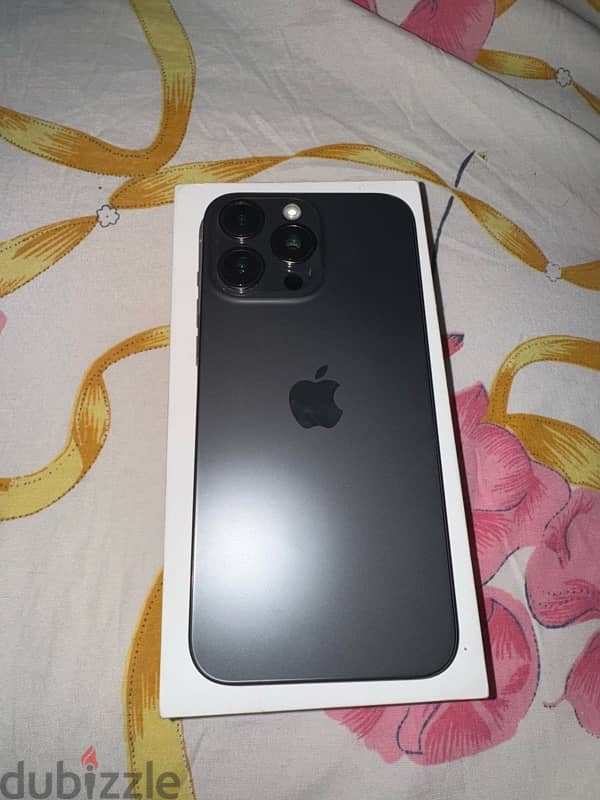 iPhone 15 pro max 0