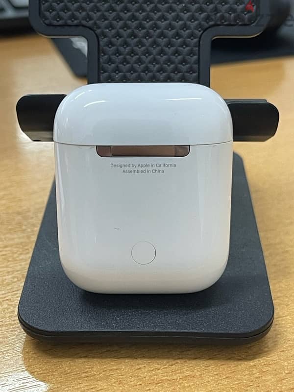 AirPods 2 1