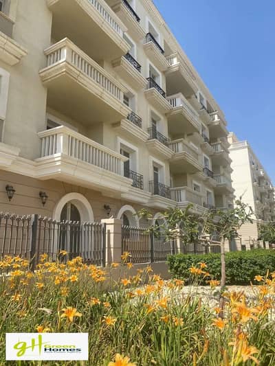 Amazing Apartment in park corner ready to move 160m in hyde park new cairo