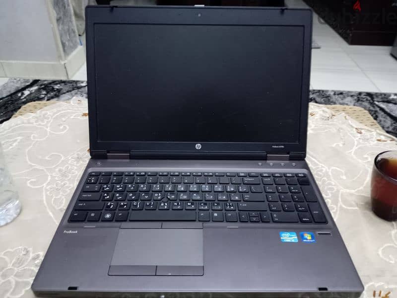 لاب hp حالة متازة 9