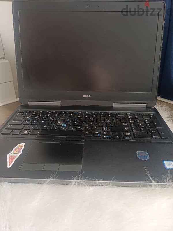 Dell Precision 7520 7