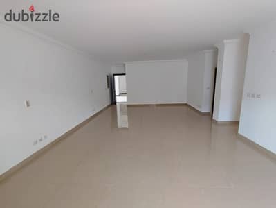 For rent in my city apartment 217 m with a very special location and next to services in B8