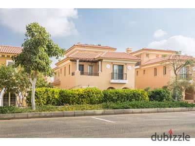 twin house for sale in hyde park new cairo with down payment and installment under market price