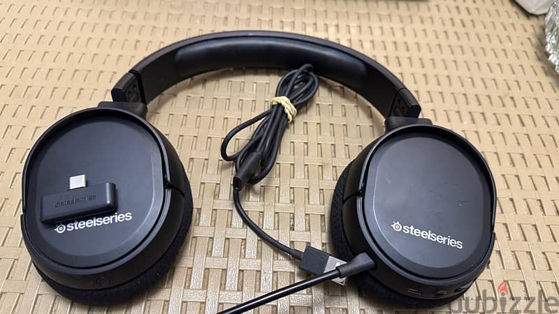 Gaming headset steel series wireless سماعة جيمينج ستيل سيريس 8