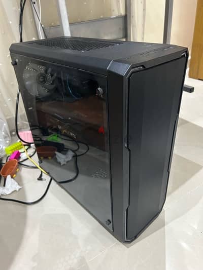 pc msi 3060 / i5 12400 / 16 g Ram / wifi plugin