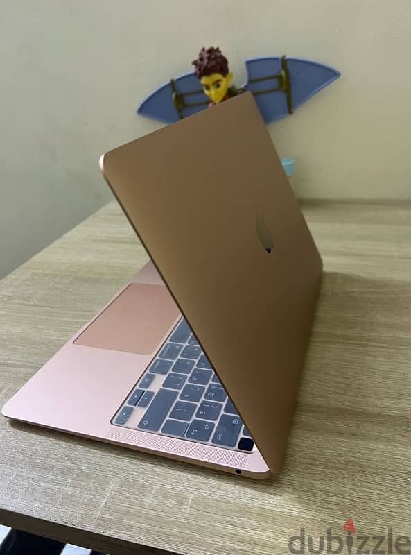 MacBook Air 13-inch m1 1