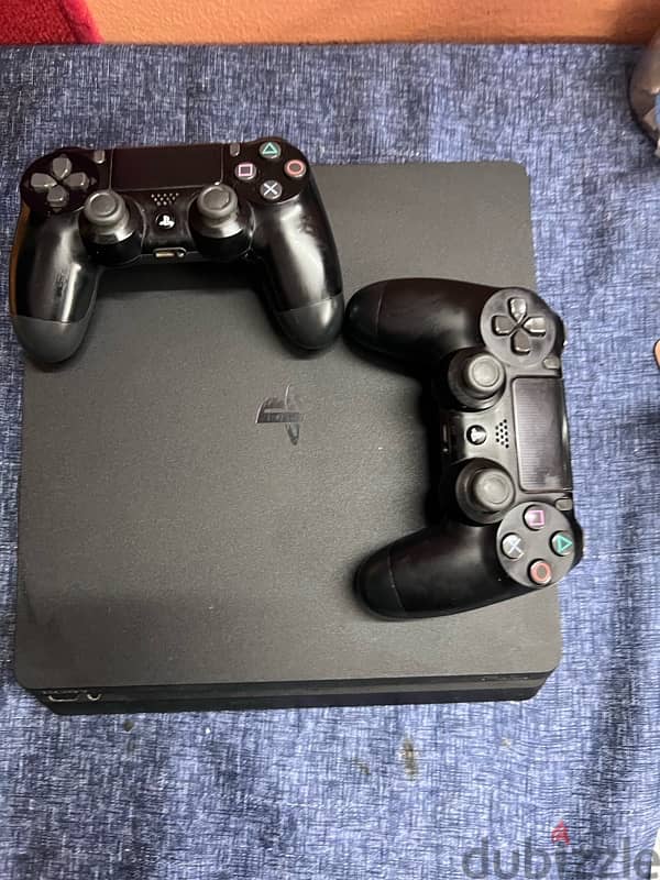 Ps4 slim used 2