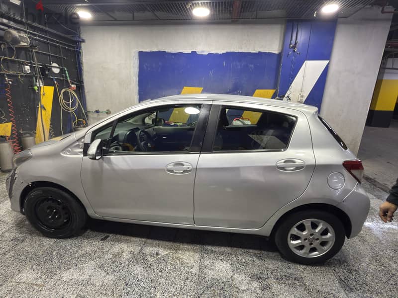 Toyota Yaris 2013 0