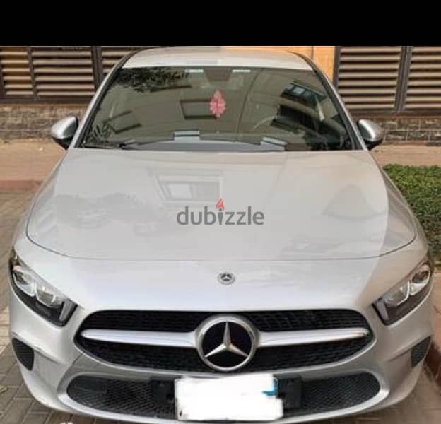 Mercedes-Benz A180 2022 0