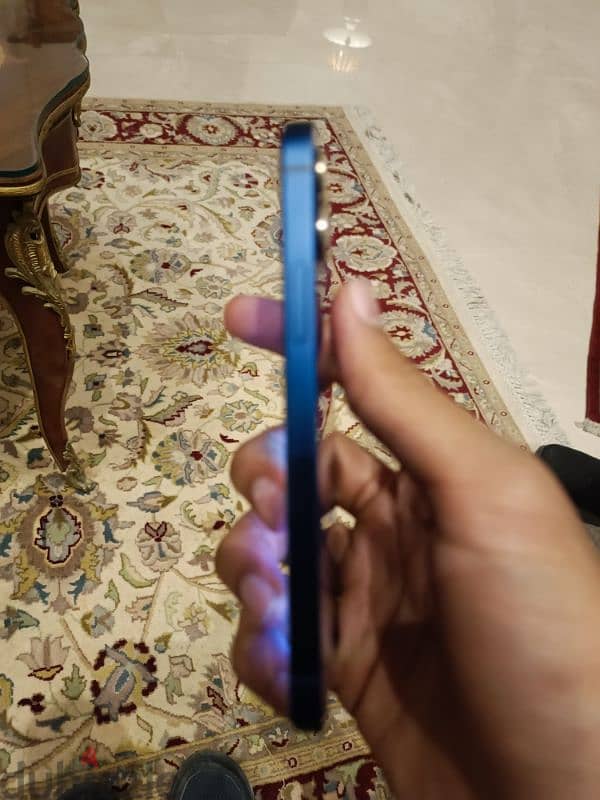 iphone 12 للبيع 1