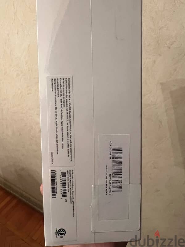 Apple Airpods Max New Sealed -جديدة تماماً لم تستخدم و لم يتم فتحها 3