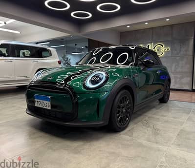 MINI Cooper 2024 classic british green