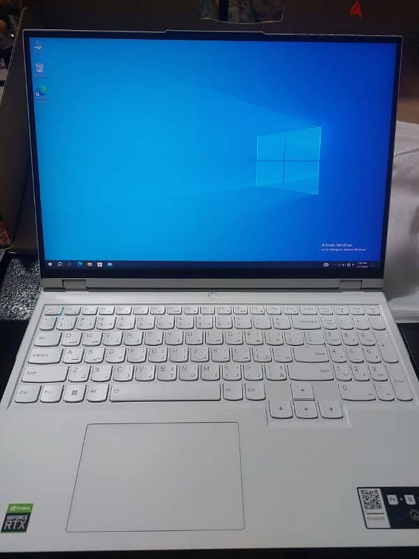 Lenovo legion 5 white stingray pro 7