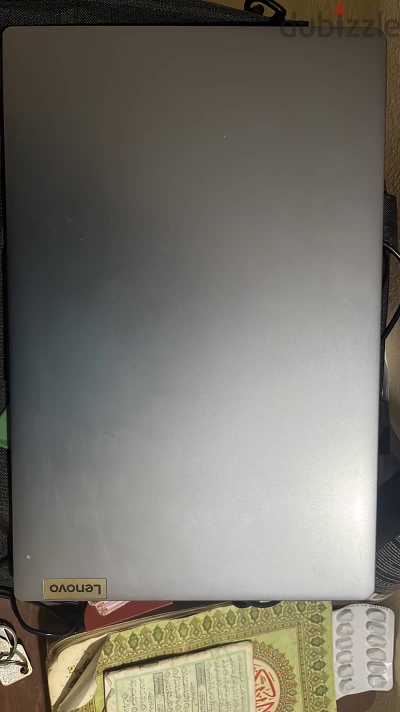 Lenovo Ideapad slim 3 1