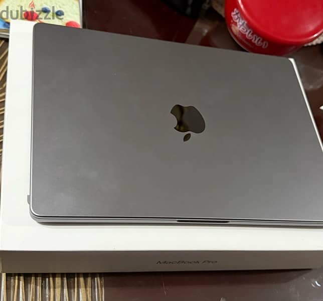 MacBook Pro 14 inch M3 512 98% 5