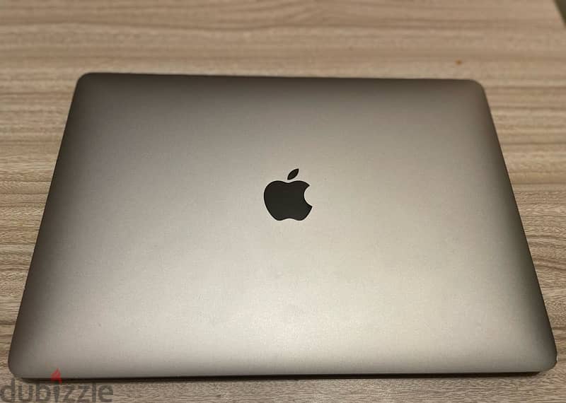 Macbook pro 13 inch 2019 1