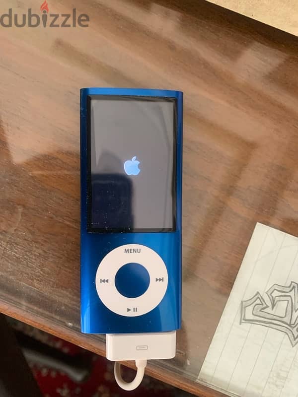 ipod and camera 16gb ايبود و كاميرا 1