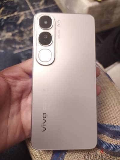 Vivo V40 Lite