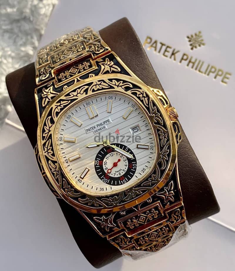  Patek Philippe: الفخامة بلمسة من الإبداع!  الساعة التي تليق بك 2