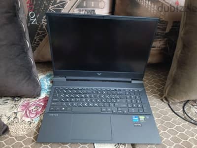 HP victus 16