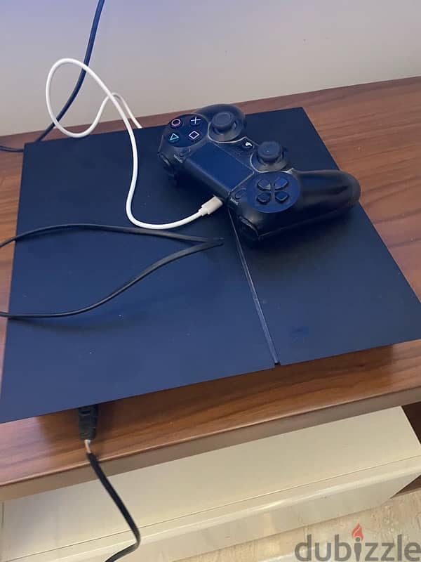 ps 4 good condition 4