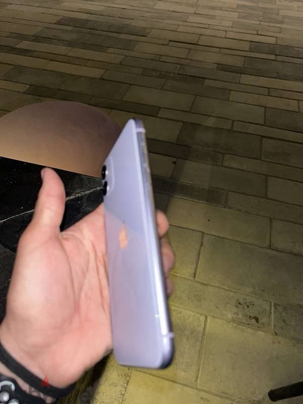 iphone 11 used - ايفون ١١ مستعمل 3