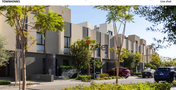 Townhouse with private garden with 5% down payment and the longest installment period and facilities in the payment plan in El Shorouk    Alburouj C