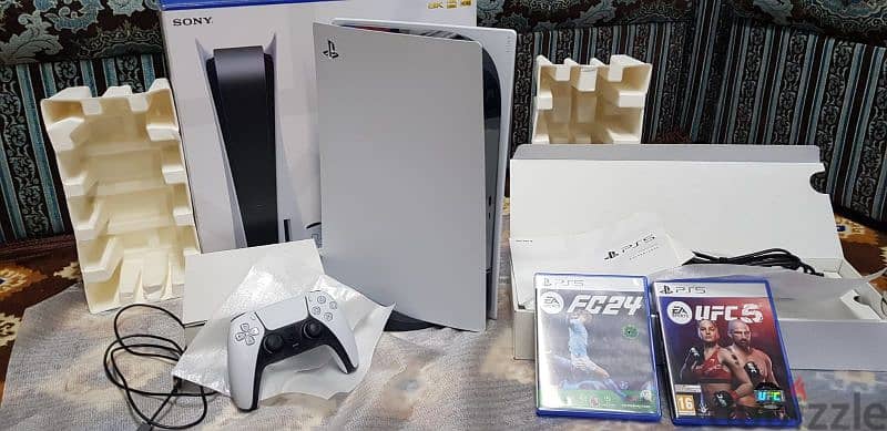 ps 5 used like new with box and one controller 0