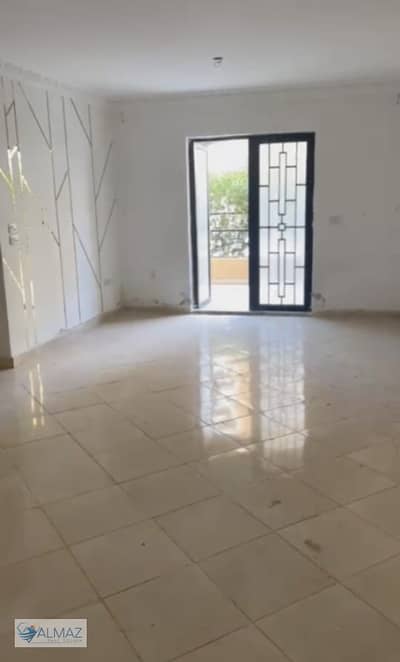 Apartment for rent in a garden in Gardenia City Zone 5 in Nasr City