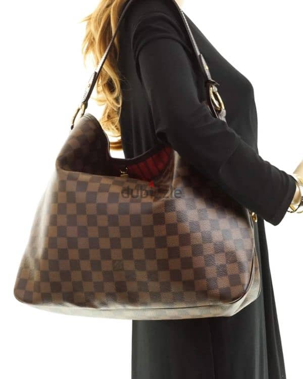 Louis Vuitton, original shoulder bag 13