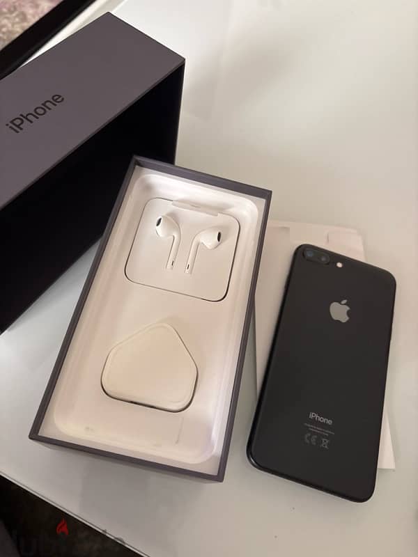 اتنين iphone 8  بسعر واحد 3