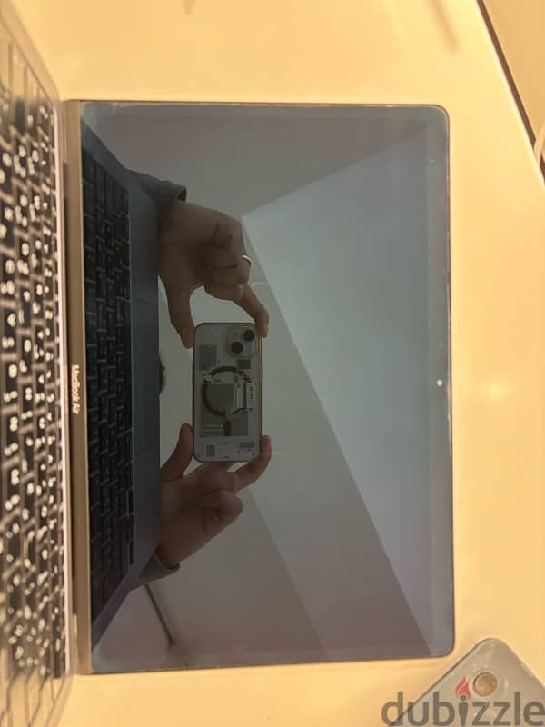 MacBook Air 13 inch, M1 2020,space Gray 3