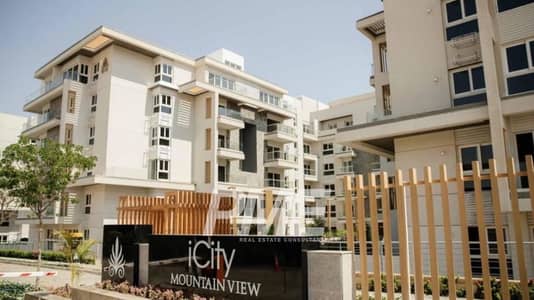 For sale . . Apartment Ready to move in mountain view i city - New Cairo