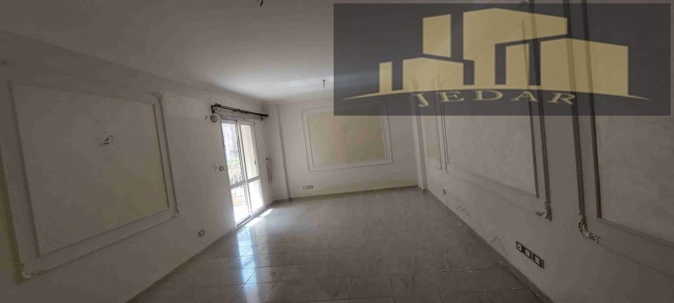 Apartment for rent in Al-Fadhi, Madinaty, 135 meters in a view garden, next to services, ready for living 0