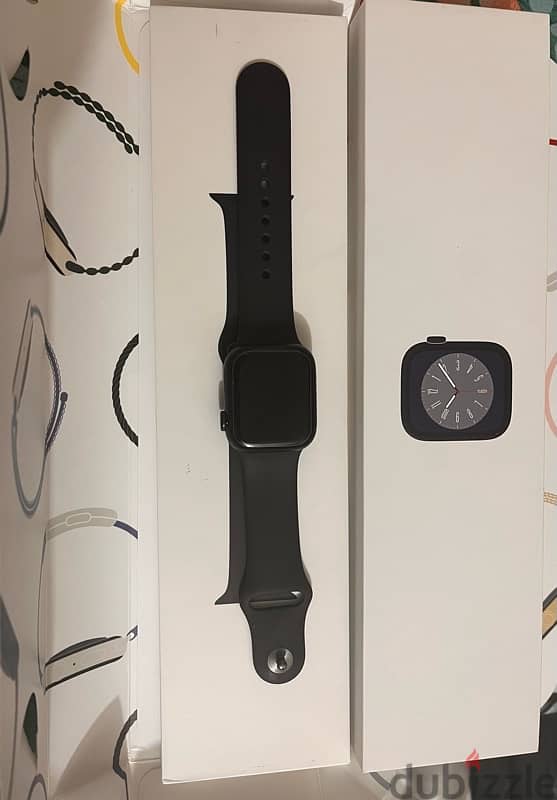 Apple Watch s8 41m midnight 1