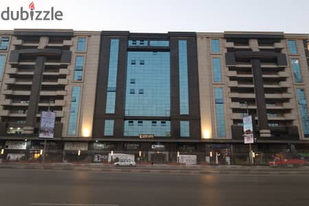 مكتب اداري للايجار في B Square-mall مساحة مكتبية خاصة متكاملة الخدمات لك ولفريق عملك في Nasr City